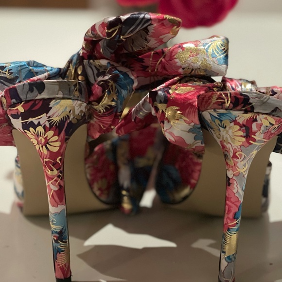 New cute flower print shoes - Picture 3 of 4